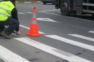 Accident la Lămâiţa. Tanara lovita pe trecerea pentru pietoni