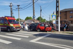 UPDATE. Accident rutier grav in localitatea Nicolae Balcescu, judetul Constanta. Doua persoane sunt incarcerate (galerie foto) 