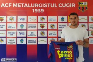Metalurgistul Cugir şi-a luat fundaş de Liga 1! Ionuţ Tătaru, prima achiziţie estivală pentru echipa de sub Drăgana