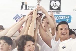 Copiii calcă pe urmele campioanei noastre Maria Raluca Artene, plini de energie şi emoţii puternice