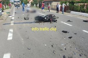 Accident mortal pe drumul Cluj - Oradea. Un motociclist şi-a pierdut viaţa FOTO