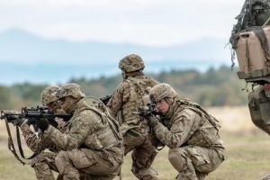 Şcoli din Târgu-Mureş, vizitate de militari americani