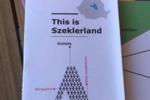 Scandal între români şi maghiari la Bálványos în prezenţa reprezentanţilor Consiliului Europei. A intervenit Poliţia