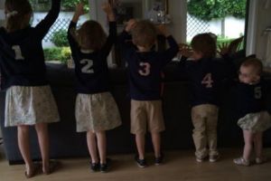 Cât de greu e să fii copil în România.  A apărut Raportului global Save the Children