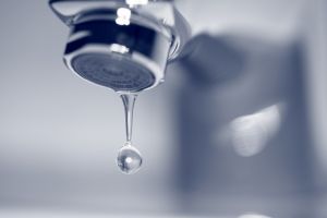 Orădenii de pe strada Frunzişului rămân luni, 4 iunie, fără apă potabilă