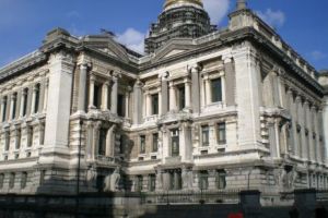 PANICĂ în capitala Belgiei! Palatul de Justiţie de la Bruxelles, EVACUAT în urma unei alerte cu BOMBĂ