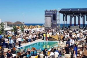 DISTRACȚII, pe LITORAL, în MINIVACANȚA de 1 iunie