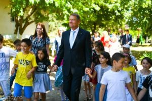 VIDEO Klaus Iohannis a petrecut de 1 iunie cu copiii. A avut un mesaj important