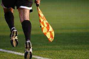 GREVĂ a arbitrilor din judeţul Sibiu – Sunt neplătiţi de o luna