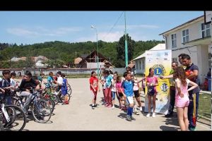 Ziua de 1 Iunie a venit cu un festival al sporturilor pentru copiii din Mănăstirea Caşin