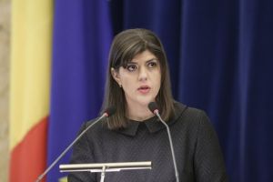 Mai multi judecatori si procurori din Constanta fac scut in jurul Laurei Codruta Kovesi, sefa DNA 