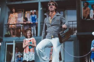 „Pasărea retro… ” revine la Sala Mare în iunie!