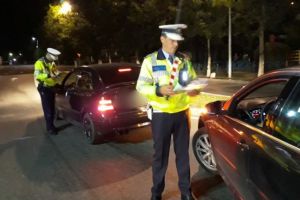 Actiune nocturna a politistilor prahoveni, pe Valea Prahovei. Amenzi URIASE