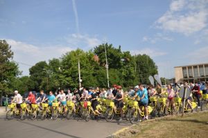 Alexandra Calu, atasat diplomatic, invingatoare in cursa feminina de ciclism a Cupei MAE (galerie foto) 