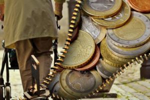 Un fost ministru PDL solicită IMPOZITAREA PENSIILOR SPECIALE!