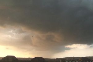 Avertizare meteo imediată: COD PORTOCALIU de furtuni în Bihor