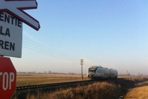Bariere obligatorii la calea ferată. Legea a trecut de Parlament