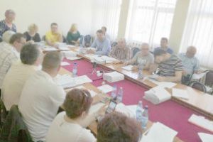 Ședinţa CL Huşi, un pic mai zâmbitoare