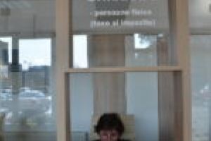 Contribuabilii din Moldova Nouă şi Oţelu Roşu, primii din judeţ la plata dărilor către Fisc!