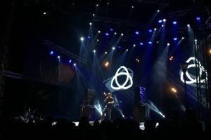 Muzica a conectat mii de oameni la Revolution Festival. Am povestit cu Dub FX si Graham Candy