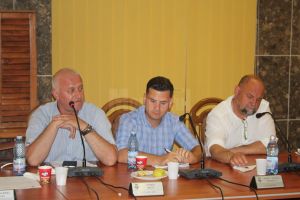 ALDE Suceava consideră că majorarea preţurilor biletelor TPL putea fi evitată dacă se ...