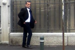 Abuzuri grave comise de 