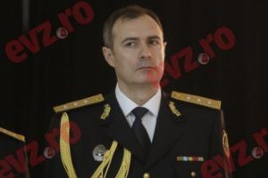 Culoarea  cernelei  folosită de Florian Coldea pentru documentele importante era una specială. Elena Udrea  dezvăluie secretul