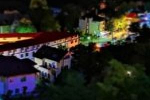 Băile Herculane, aproape inexistente în mediul online şi promovate prin instrumente depăşite!