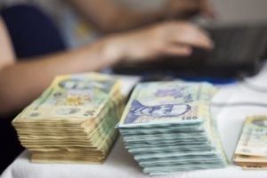 Săracii români bogaţi: Unde e avantajos să munceşti şi de unde să te pensionezi