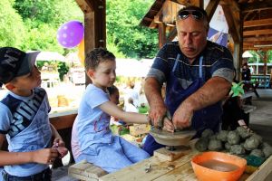 Record de vizitatori la Târgul de Jucării de la Muzeul în Are Liber