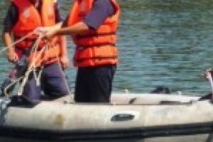 Update: Cautarile carutasului cazut in canalul de irigatie din Zavoaia au fost oprite aseara