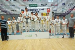 Opt clasări pe podium pentru judoka legitimaţi la CS Unirea Alba Iulia, la  Turneul Internaţional ”Cupa Speranţelor” de la Sibiu