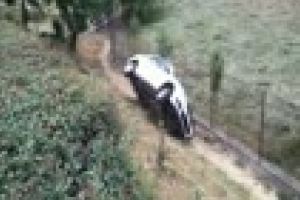 Ziua şi accidentul la IRA! Un taximetru s-a răsturnat de pe pod FOTO/VIDEO
