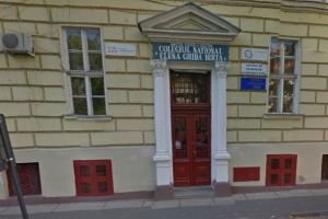 Administraţia Falcă, ACUZATĂ că blochează investiţiile guvernamentale la mai multe unităţi de învăţământ din municipiu