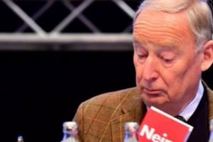 Liderul AFD, Alexander Gauland: „Hitler şi naziştii au fost dor nişte GĂINAŢI  în istoria Germaniei”