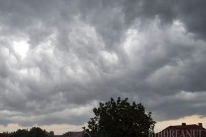Noi furtuni în Bihor: Meterologii au emis cod galben în mai multe localităţi