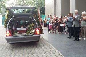 Alexandru Jula a fost înmormântat în aplauzele gălăţenilor