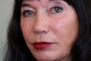 Titlul de DAME COMPANION acordat unei foste PROSTITUATE din Noua Zeelandă, de ziua Reginei 