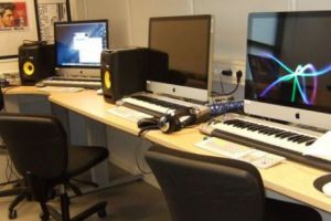 ULUITOR! EXISTĂ melodia care SALVEAZĂ VIEȚI. A fost HIT în anii `90