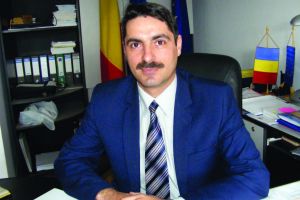 AJOFM VÂLCEA: STIMULENTE PENTRU ANGAJAREA ELEVILOR ŞI STUDENŢILOR PE PERIOADA VACANŢEI