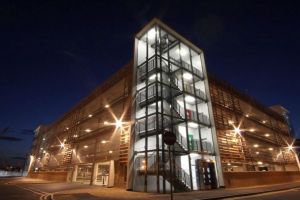 Primăria Șelimbăr construieşte două parcări supraetajate. La Sibiu mai durează…