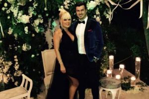 Ce făcea iubitul Elenei Udrea în timp ce aceasta îşi aştepta sentinţa