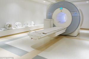 Termene REDUSE pentru investigaţiile de tip RMN şi CT! Cine a solicitat acest lucru şi cum ar fi posibil