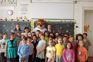 Premiul I Faza Naţională ,,Şcoala Siguranţei TEDI!” a fost câştigat de elevi de la ...