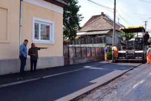 FOTO: Strada Muncitorilor din Târgu-Mureş, asfaltată!
