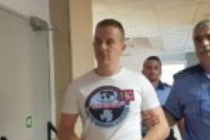 Agent de poliţie reţinut de DIICOT! Vindea interlopilor informaţii confidenţiale din anchete!