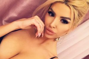 Eva este dinamita, insa doar pentru elita