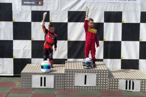 Doi frati fac senzatie la Campionatul National de Karting  
