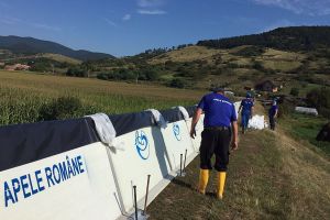 Exerciţiu de simulare în caz de inundaţii pe râul Caşin