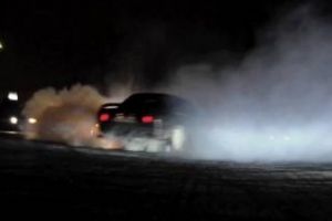 Drifturi pe stradă la Floreşti. Un tânăr s-a ales cu dosar penal